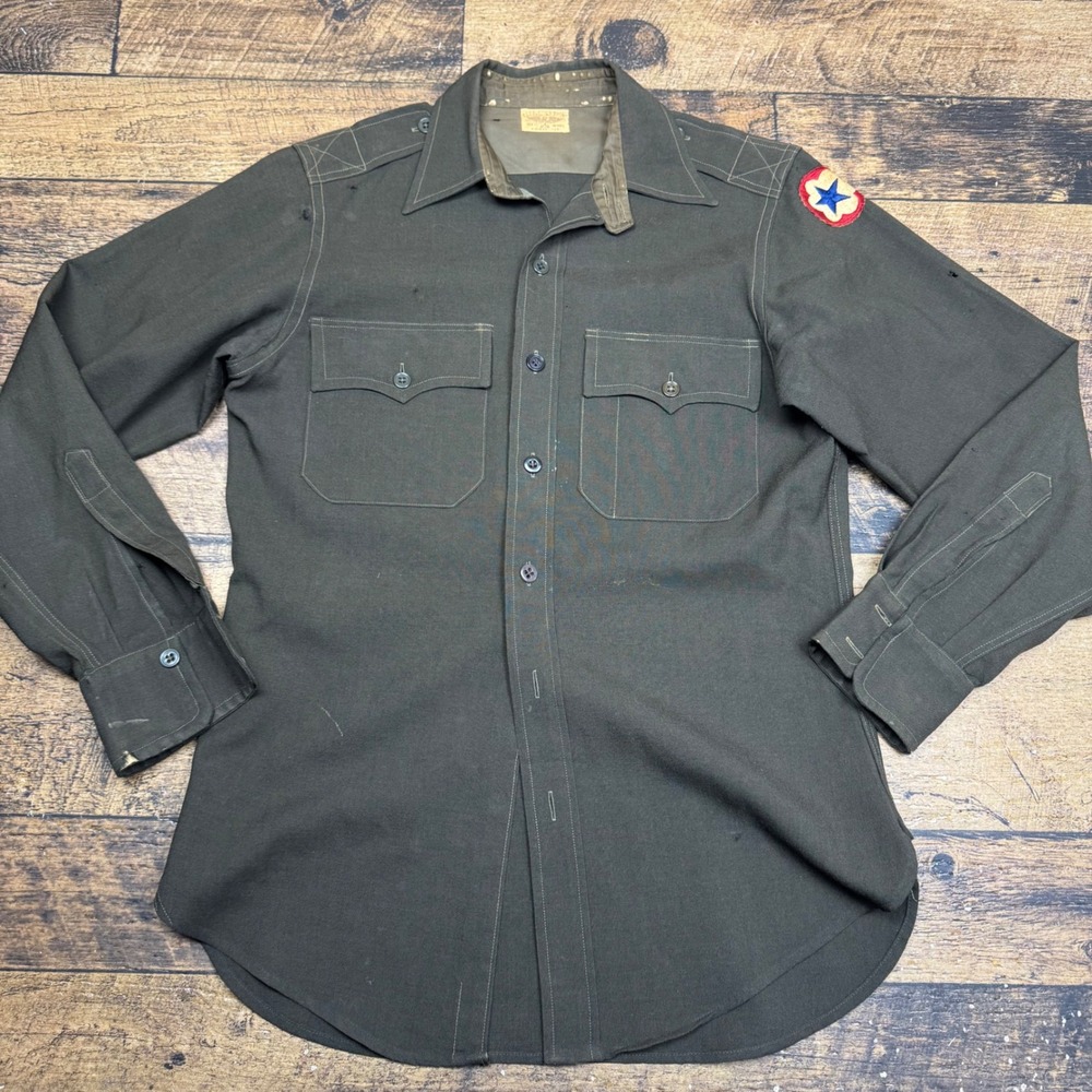 Vintage US Army Wool Shirt with Patch 100% Wool Form Fit